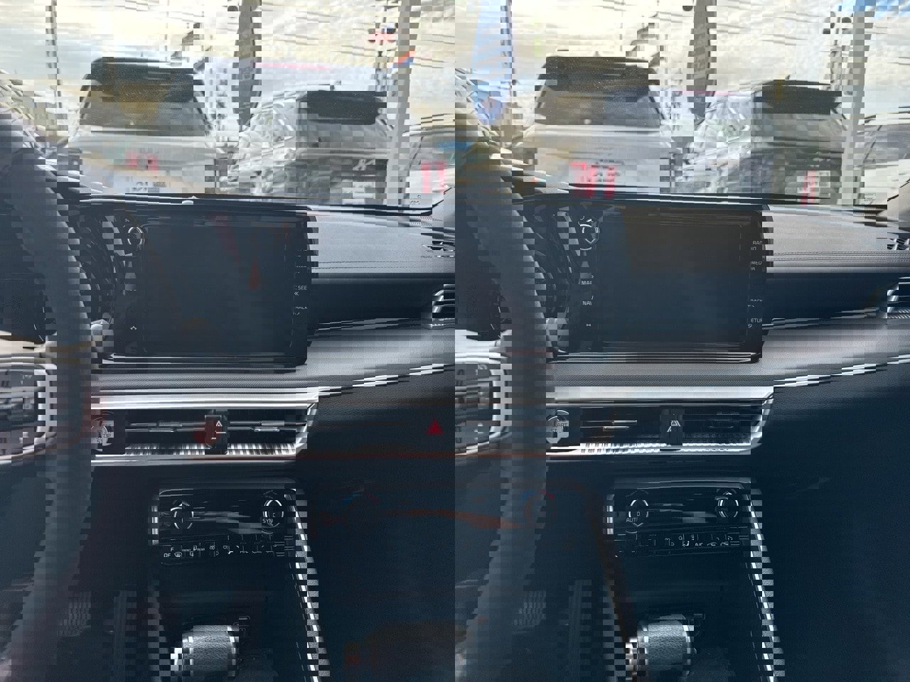 Used 2024 Kia K5 GT-Line w/ GT-Line Premium Package image 12