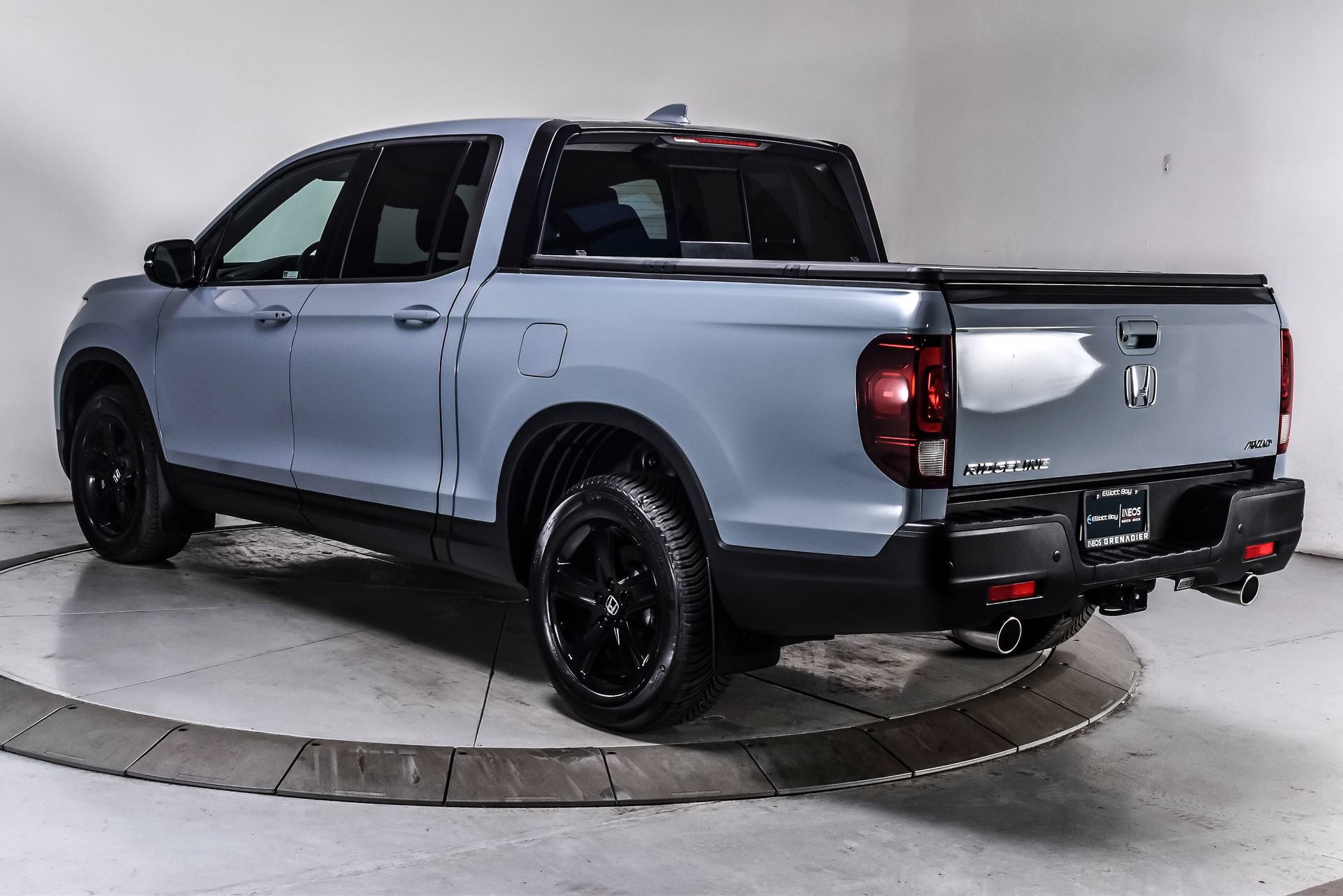 Used 2023 Honda Ridgeline Black Edition image 4