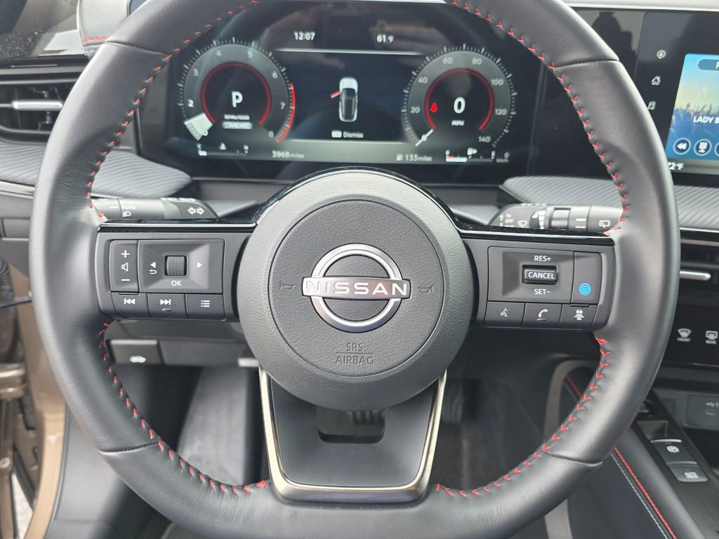 Used 2025 Nissan Kicks SR image 15