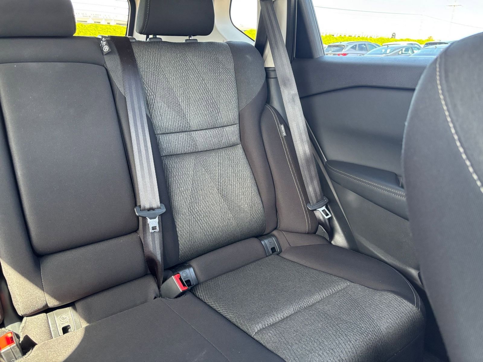 Used 2025 Nissan Rogue SV FWD image 39