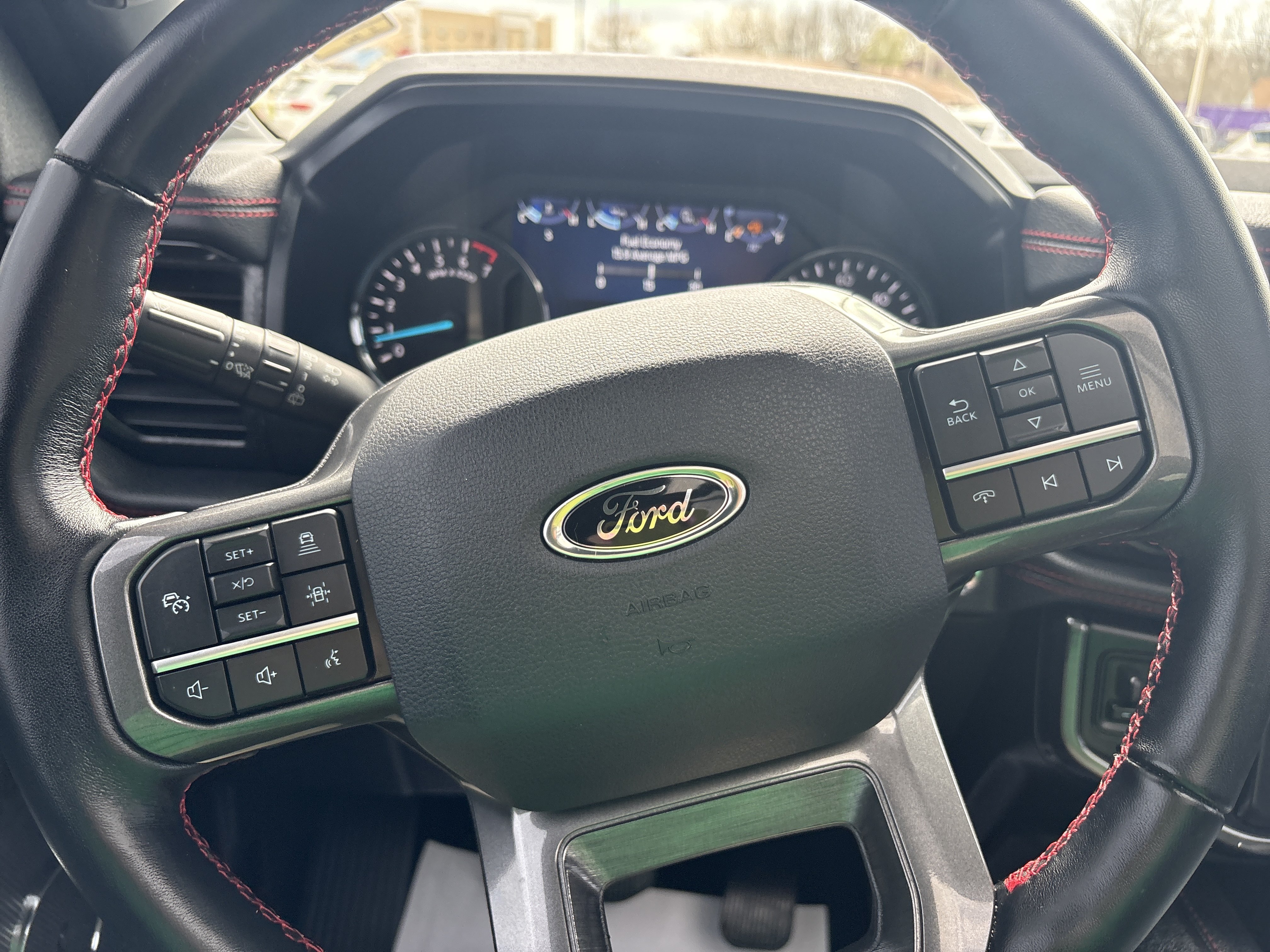 Used 2023 Ford Expedition Limited AWD/4WD image 18