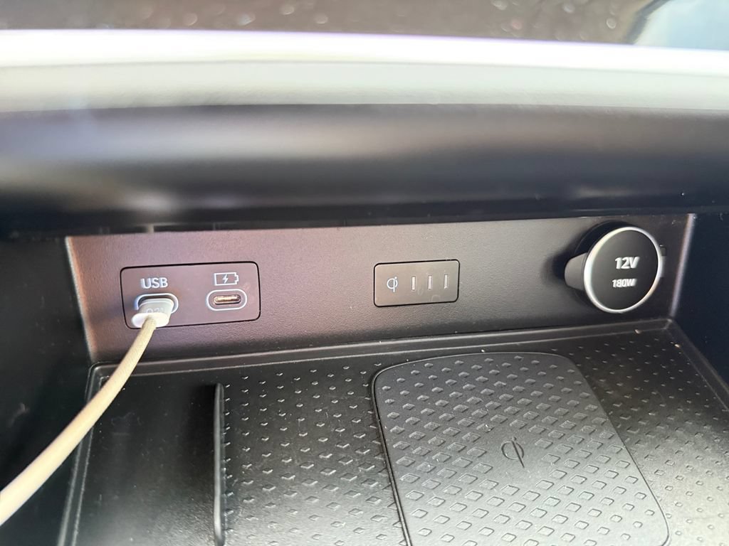 Used 2025 Genesis GV80 2.5T Standard AWD/4WD image 30