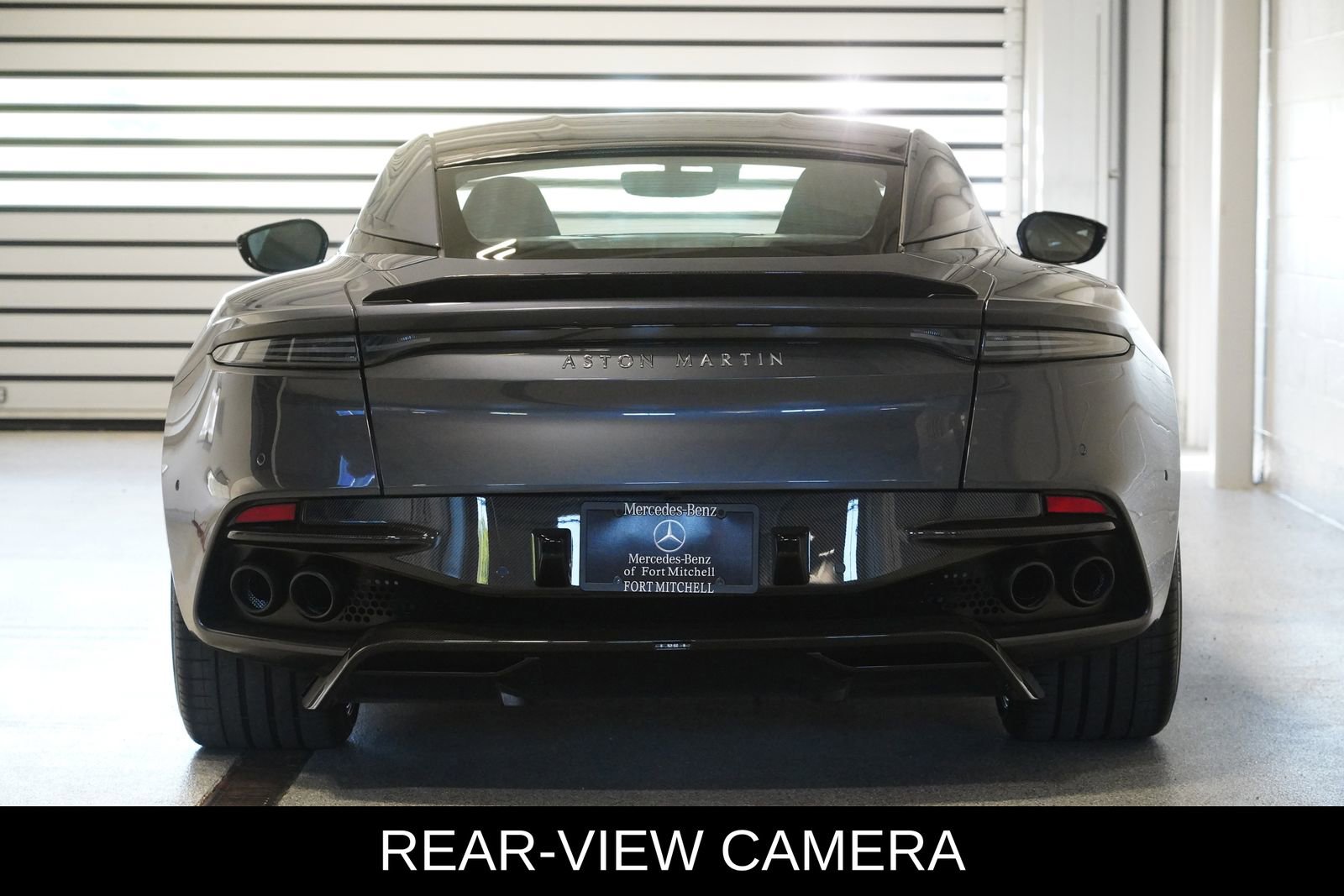 Used 2021 Aston Martin DBS Superleggera RWD image 5