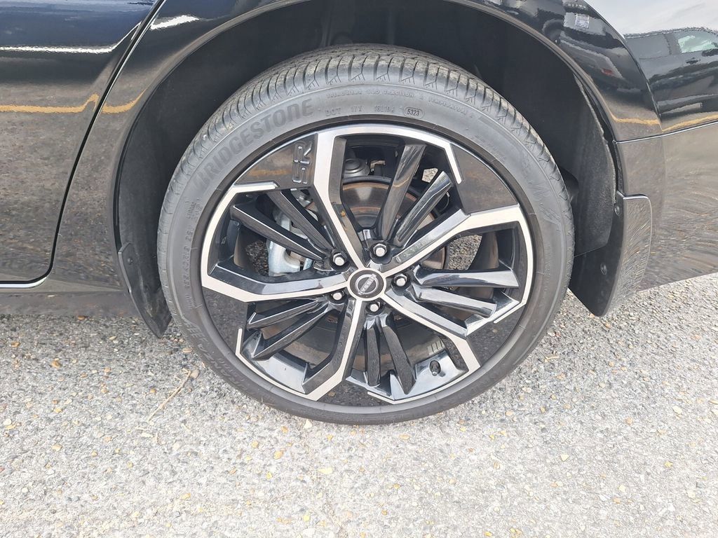 Certified 2024 Nissan Altima 2.5 SR w/ SR Premium Package image 24