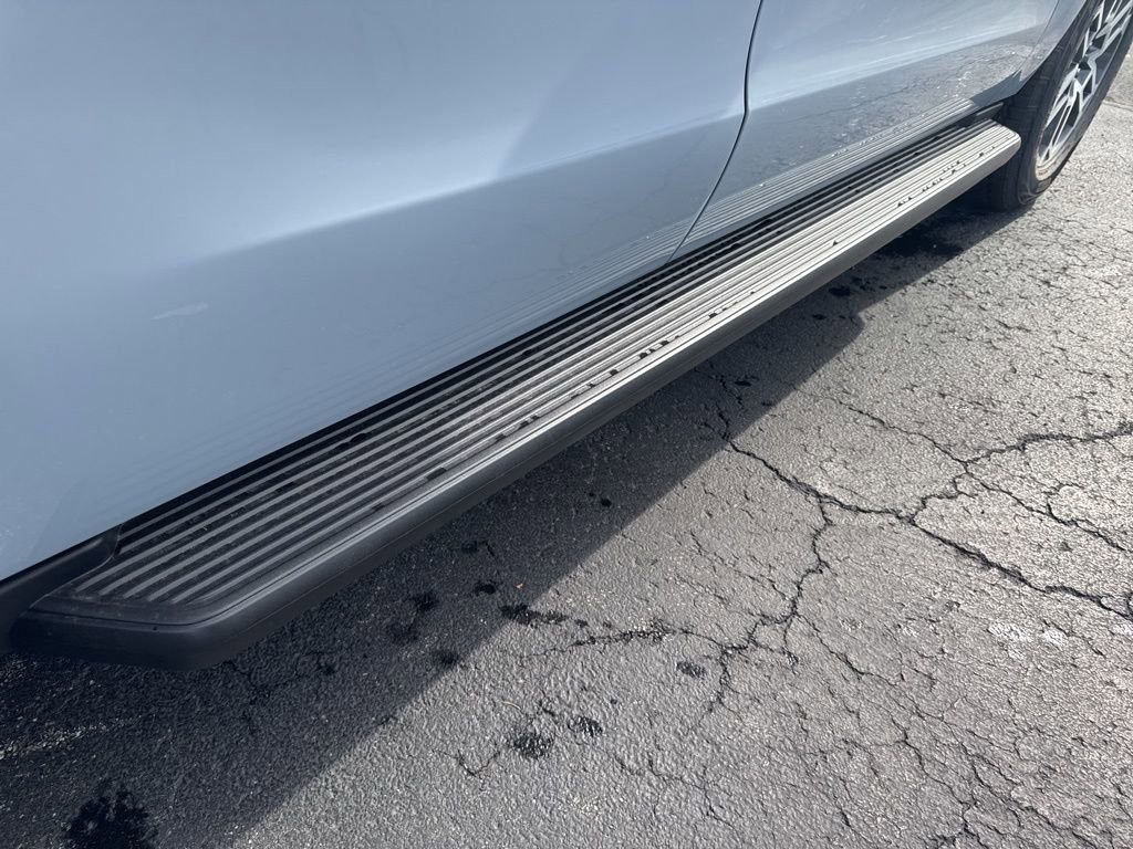 New 2025 Ford Expedition Active AWD/4WD image 13