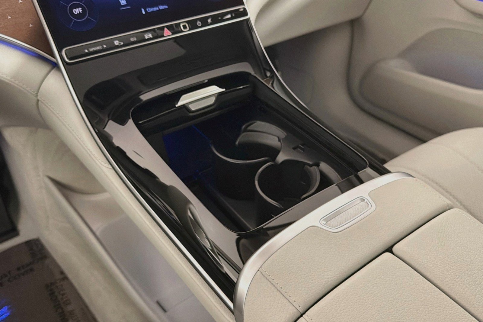 Certified 2024 Mercedes-Benz EQE 350+ SUV image 6
