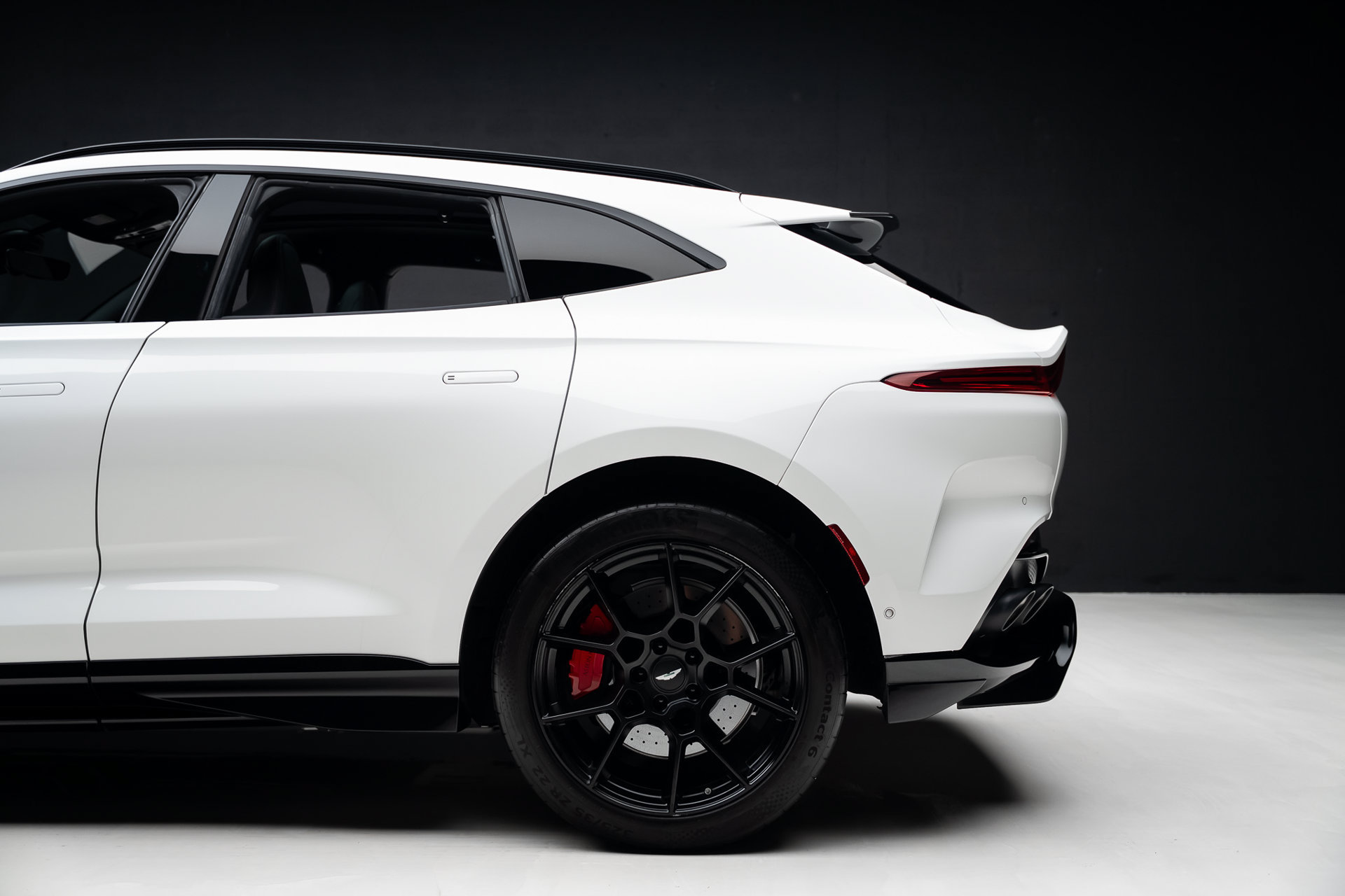Used 2023 Aston Martin DBX 707 AWD/4WD image 20
