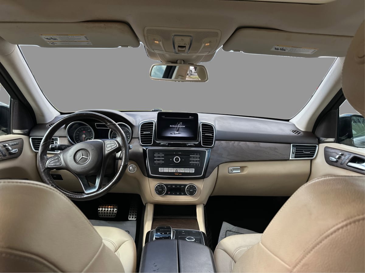Used 2019 Mercedes-Benz GLE 400 4MATIC w/ Premium 2 Package image 20