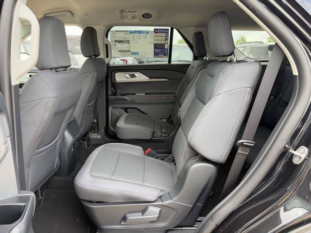 New 2026 Ford Explorer Active RWD image 54