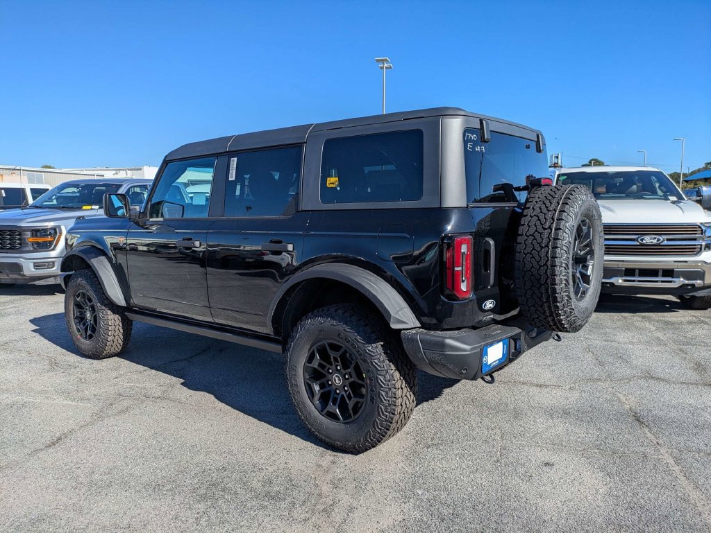 New 2026 Ford Bronco Badlands AWD/4WD image 6