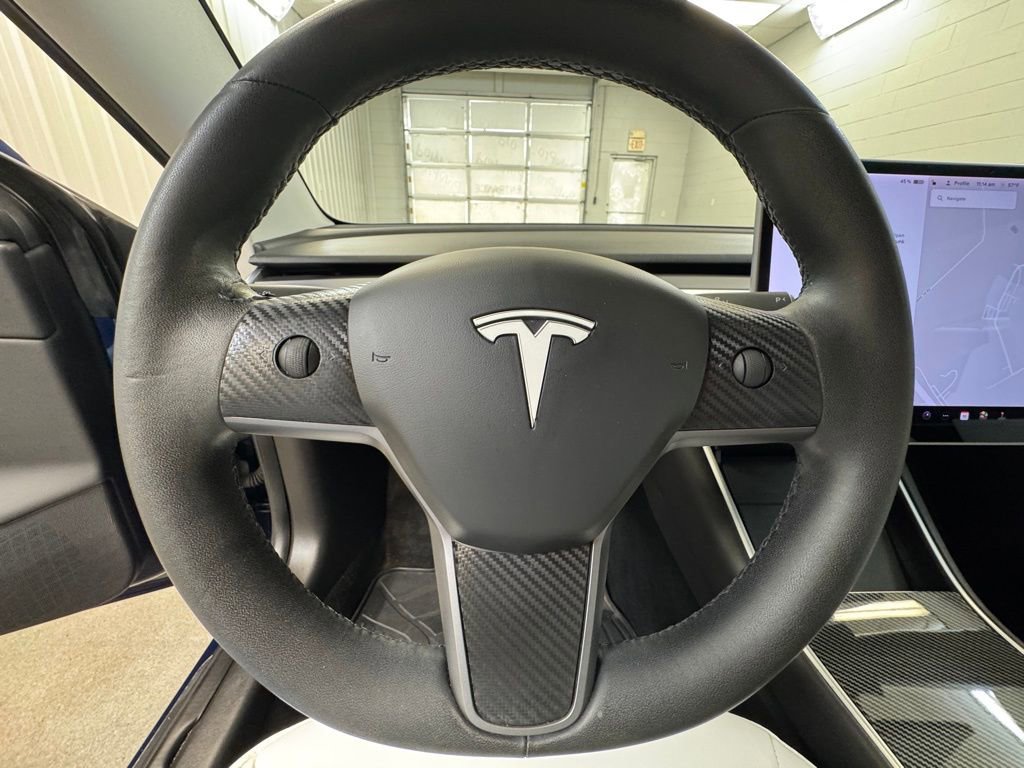 Used 2020 Tesla Model 3 Standard Range Plus image 30