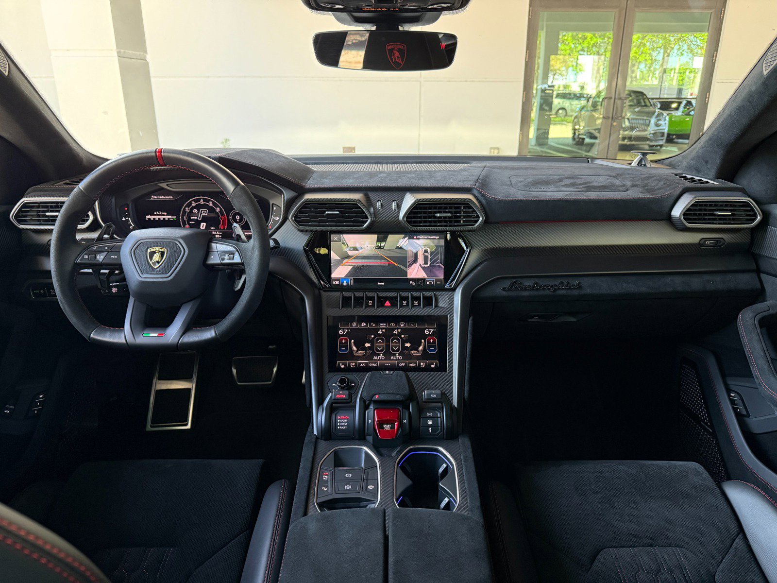 Used 2023 Lamborghini Urus Performante AWD/4WD image 35