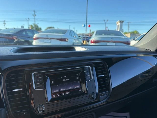 Used 2019 Volkswagen Beetle 2.0T S FWD image 14