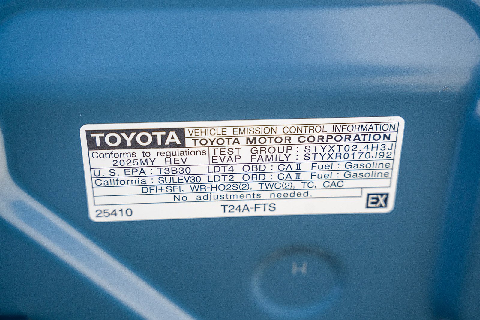 New 2025 Toyota 4Runner 4WD image 12