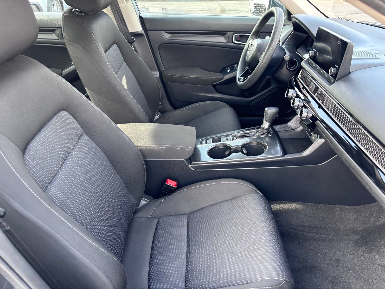 Certified 2025 Honda Civic LX image 14