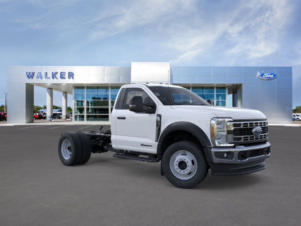 New 2025 Ford F550 4x4 Regular Cab Super Duty image 7
