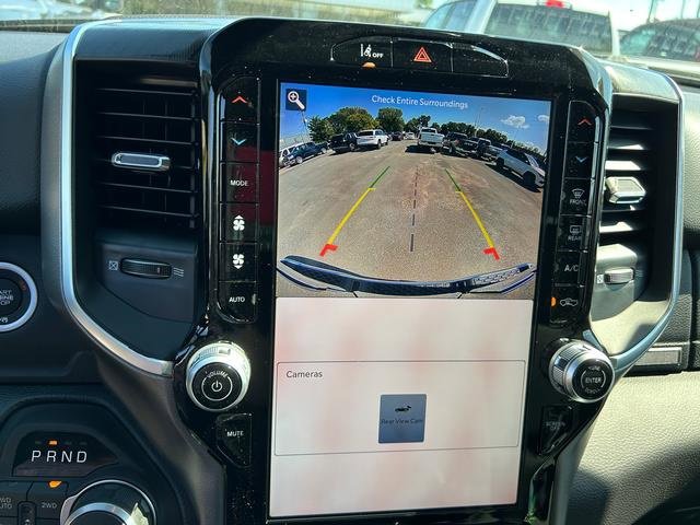 New 2026 RAM 1500 4x4 Crew Cab image 18