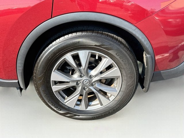 Used 2018 Nissan Murano S AWD/4WD image 25