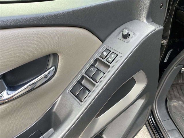 Used 2022 Nissan Frontier SV w/ Technology Package image 18