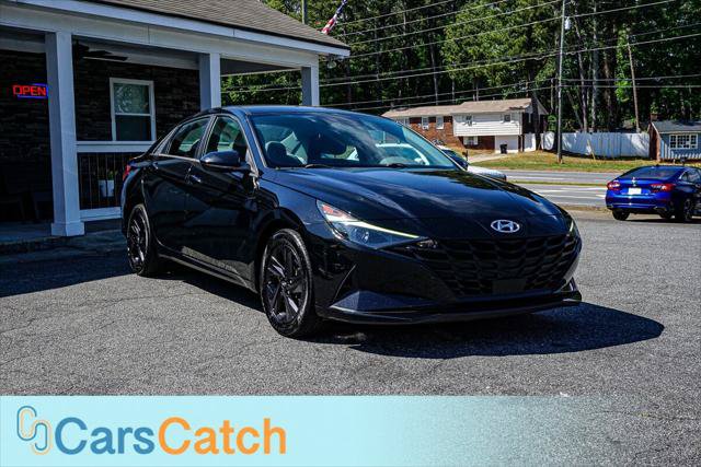 Used 2022 Hyundai Elantra SEL w/ Convenience Package FWD image 10