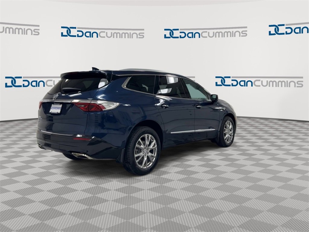 Used 2023 Buick Enclave Essence w/ Experience Buick Package image 8