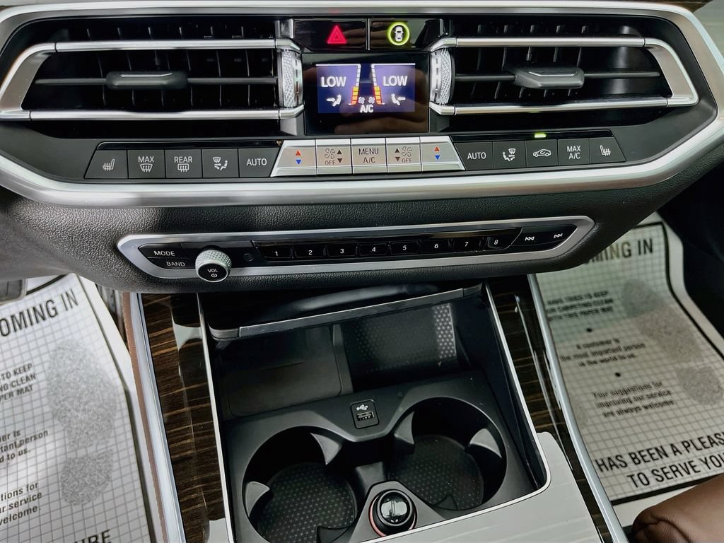 Used 2019 BMW X5 xDrive40i w/ M Sport Package AWD/4WD image 22