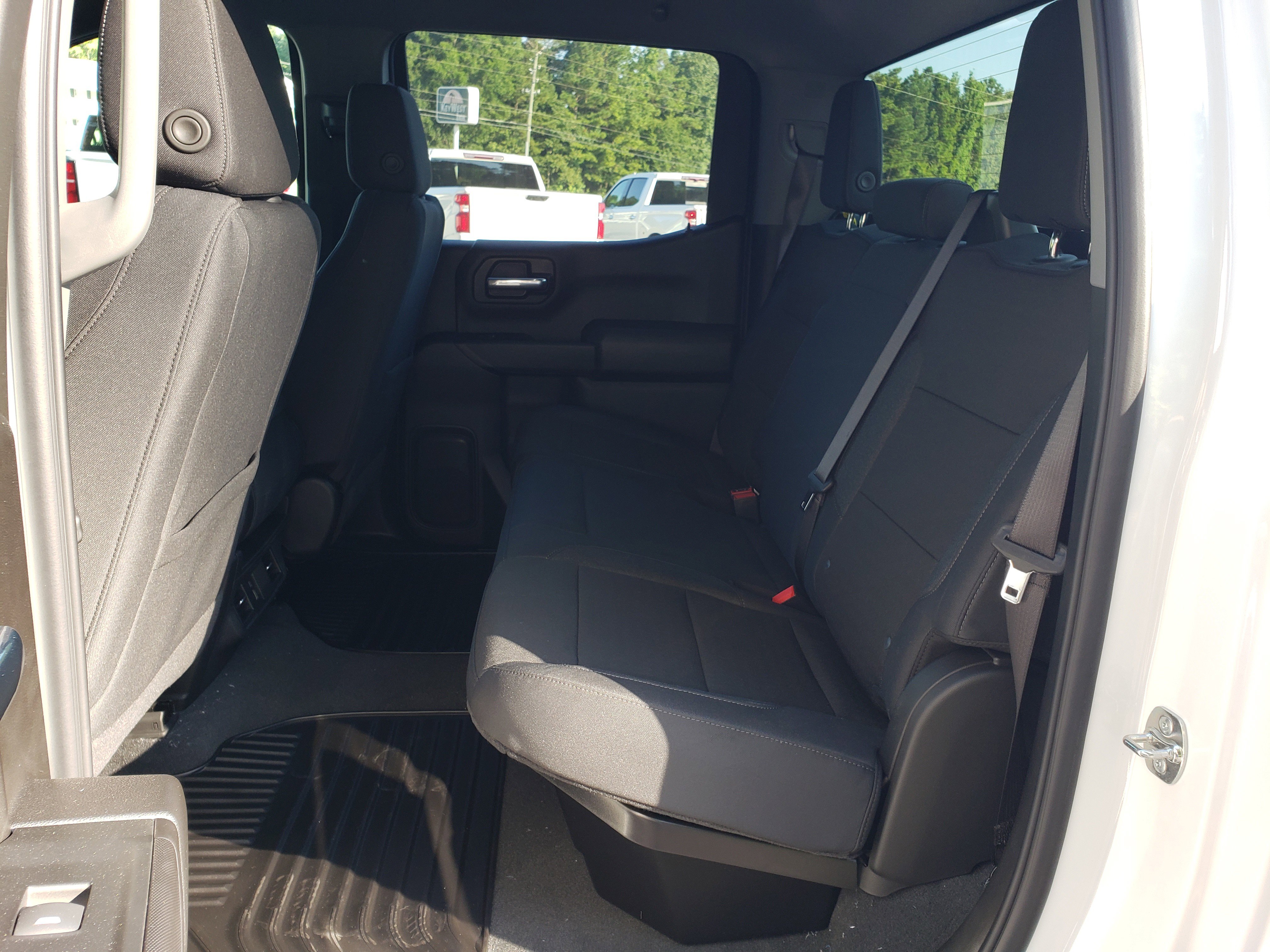 New 2025 Chevrolet Silverado 1500 Custom image 27