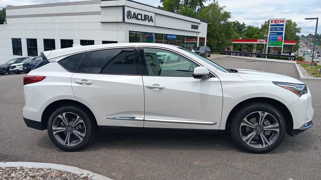 Used 2023 Acura RDX w/ Advance Package AWD/4WD image 6
