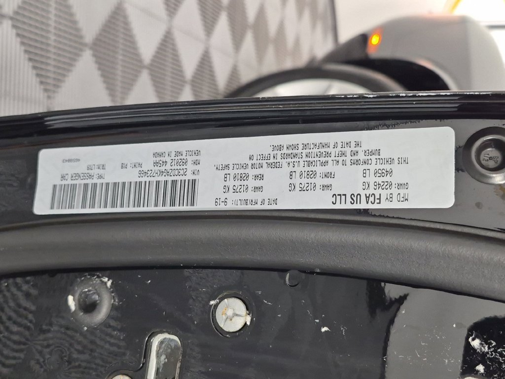 Used 2019 Dodge Challenger SXT RWD image 33