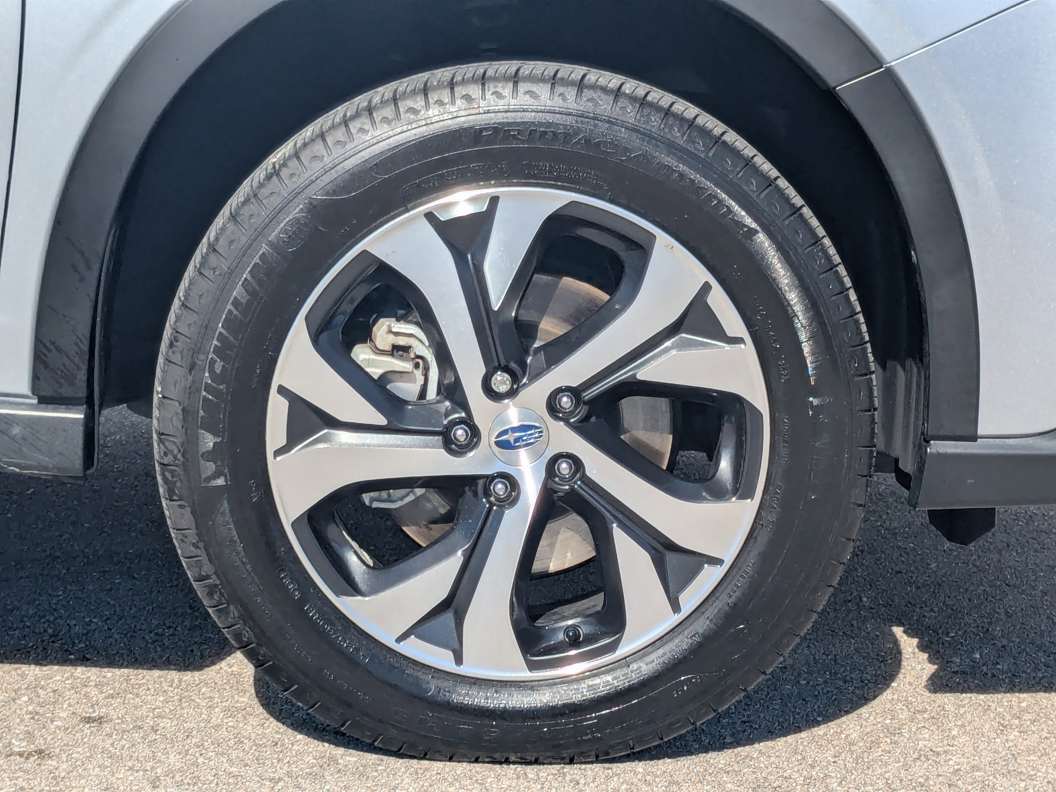 Used 2020 Subaru Outback Limited image 11