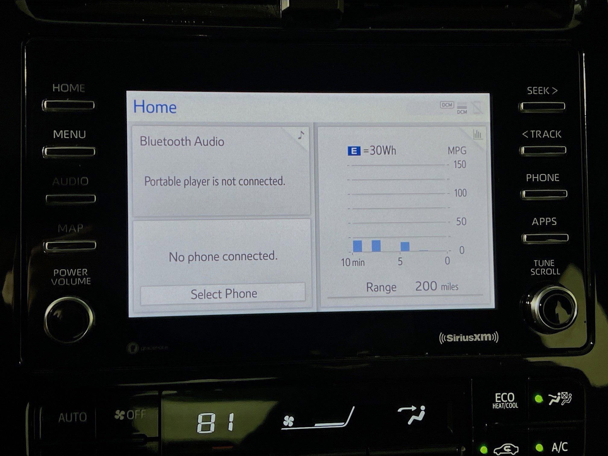 Used 2022 Toyota Prius LE image 26