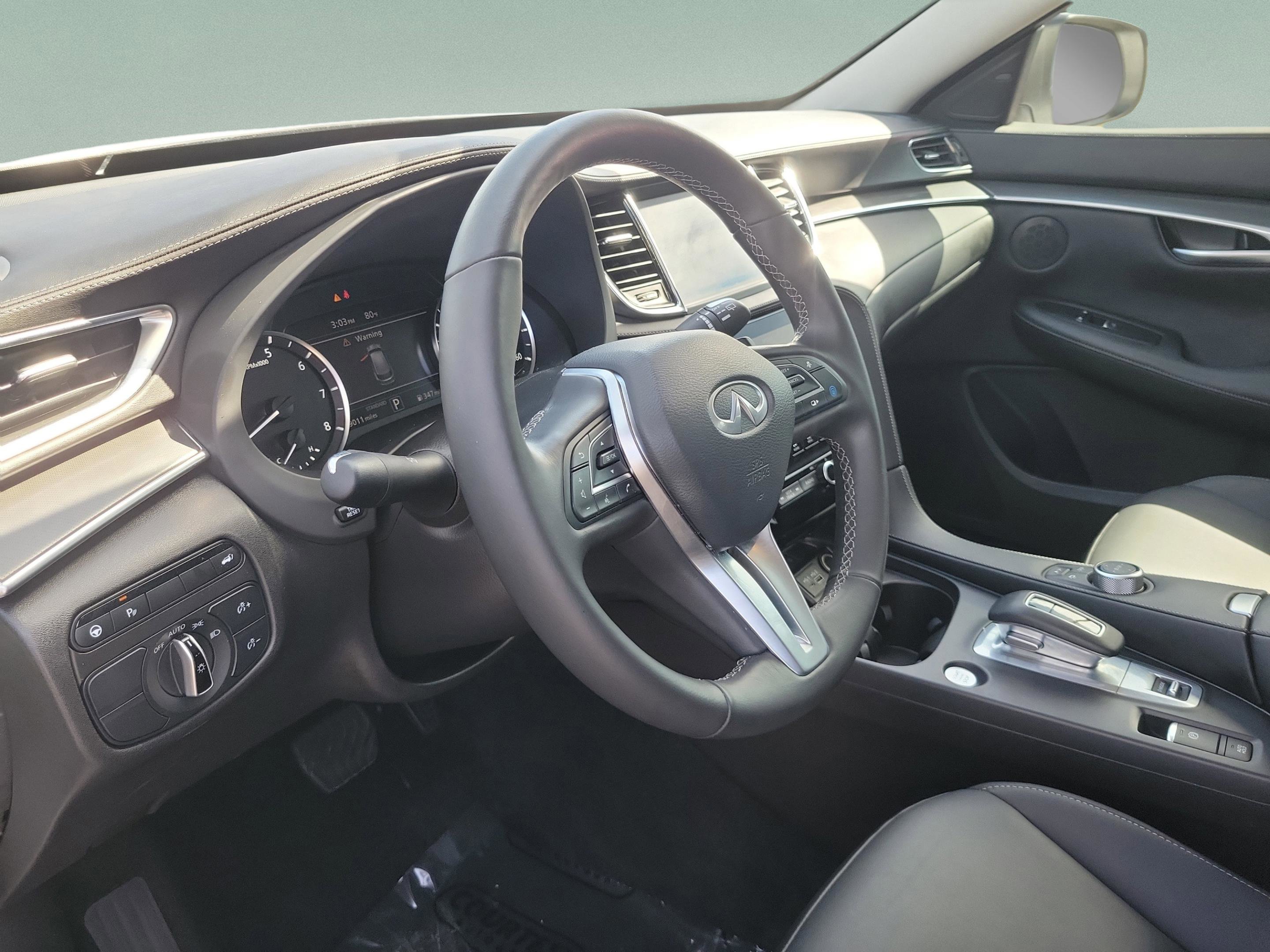 Certified 2025 INFINITI QX50 Pure image 22