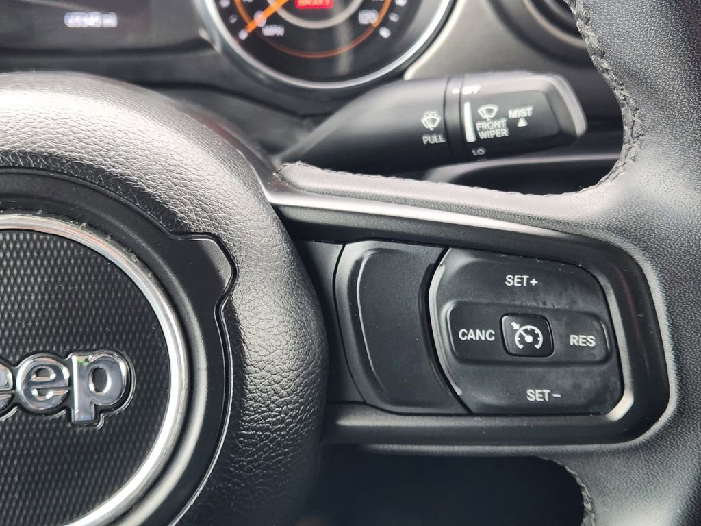 Used 2023 Jeep Gladiator Sport AWD/4WD image 22