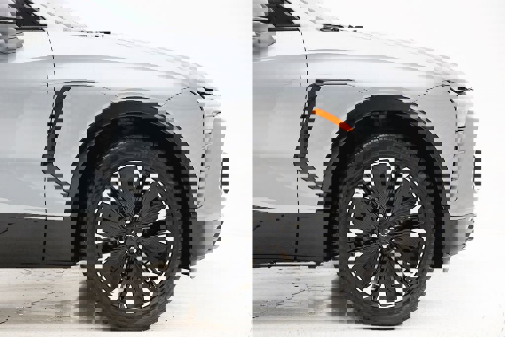 Used 2024 Chevrolet Blazer EV RS image 4