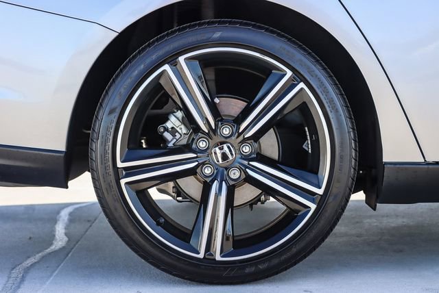 Used 2025 Honda Accord Sport image 10