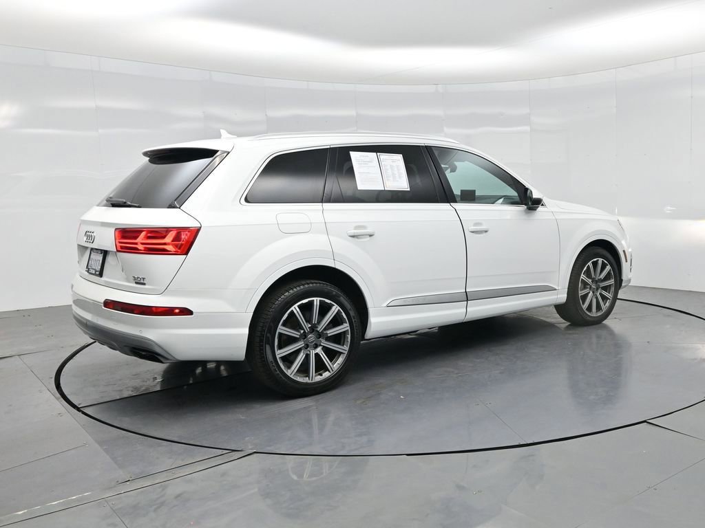 Used 2018 Audi Q7 3.0T Premium Plus w/ Premium Plus Package AWD/4WD image 29