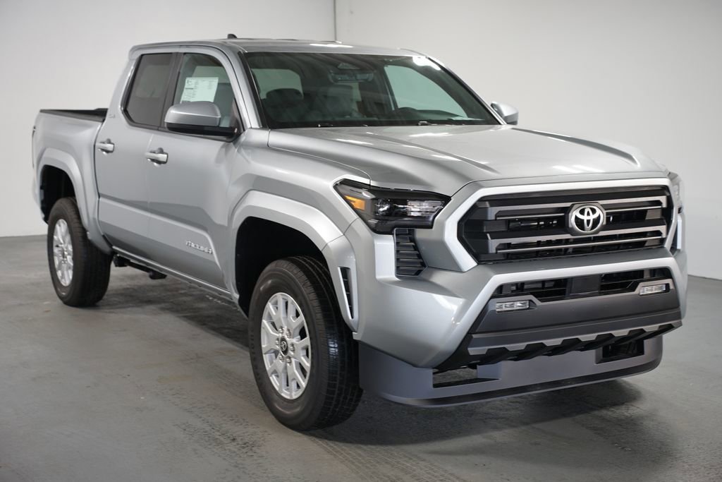 New 2026 Toyota Tacoma SR5 image 3