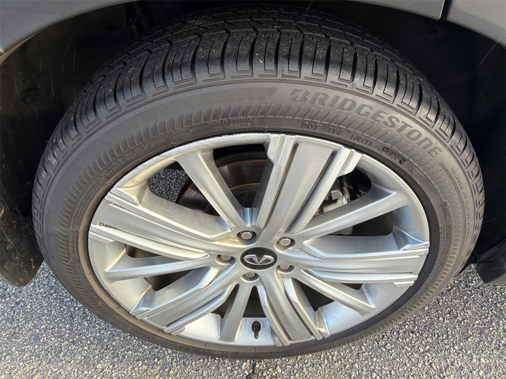 Used 2020 INFINITI QX50 Sensory w/ Proactive Package image 17