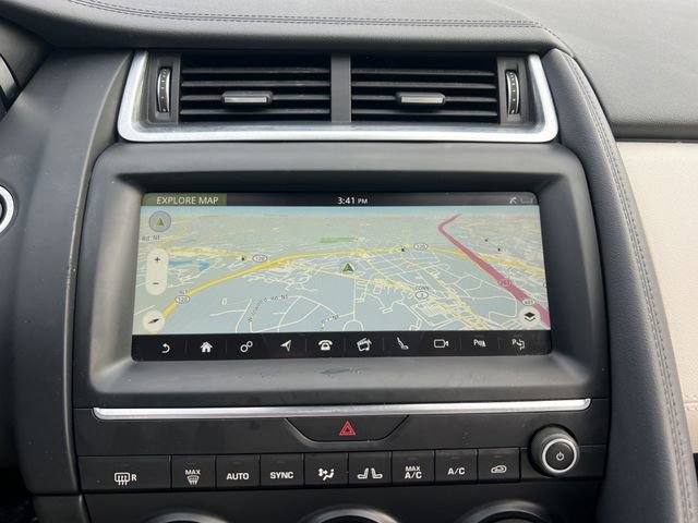 Used 2019 Jaguar E-PACE SE image 23