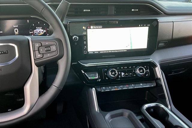 New 2026 GMC Sierra 3500 Denali w/ Denali Reserve Package image 6