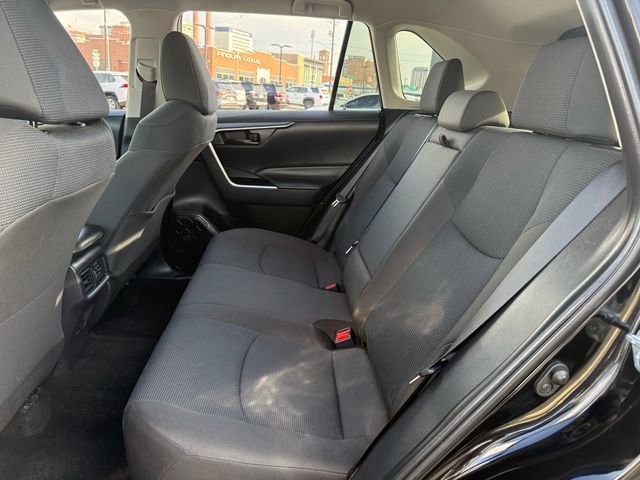 Certified 2025 Toyota RAV4 LE image 25