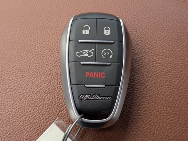 Used 2024 Alfa Romeo Giulia Ti RWD image 46