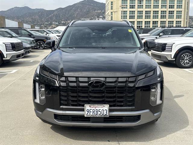 Used 2023 Hyundai Palisade SEL FWD image 3