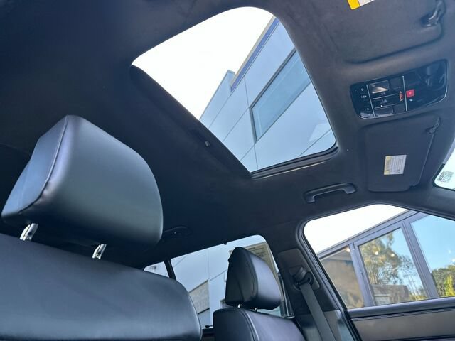 Used 2024 Hyundai Santa Fe Calligraphy FWD image 20