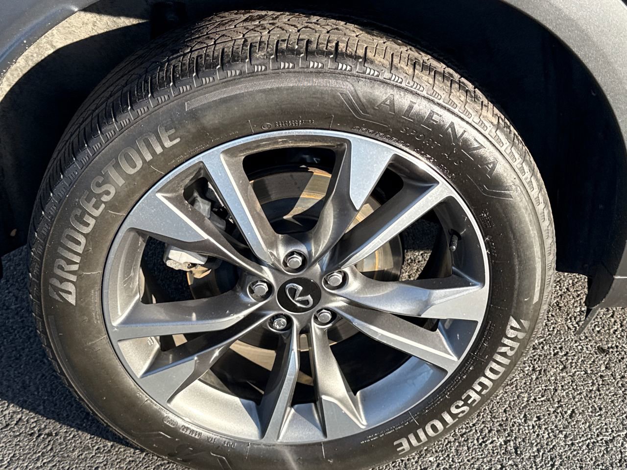 Used 2023 INFINITI QX60 Luxe image 10