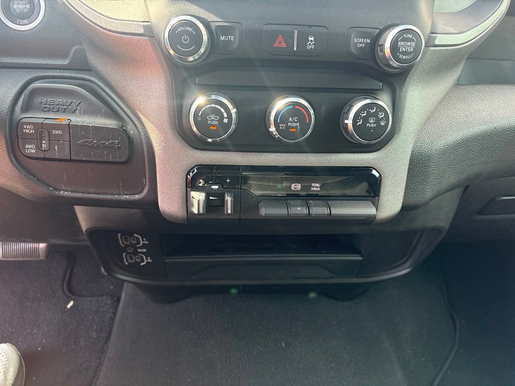 Used 2024 RAM 3500 Tradesman AWD/4WD image 13