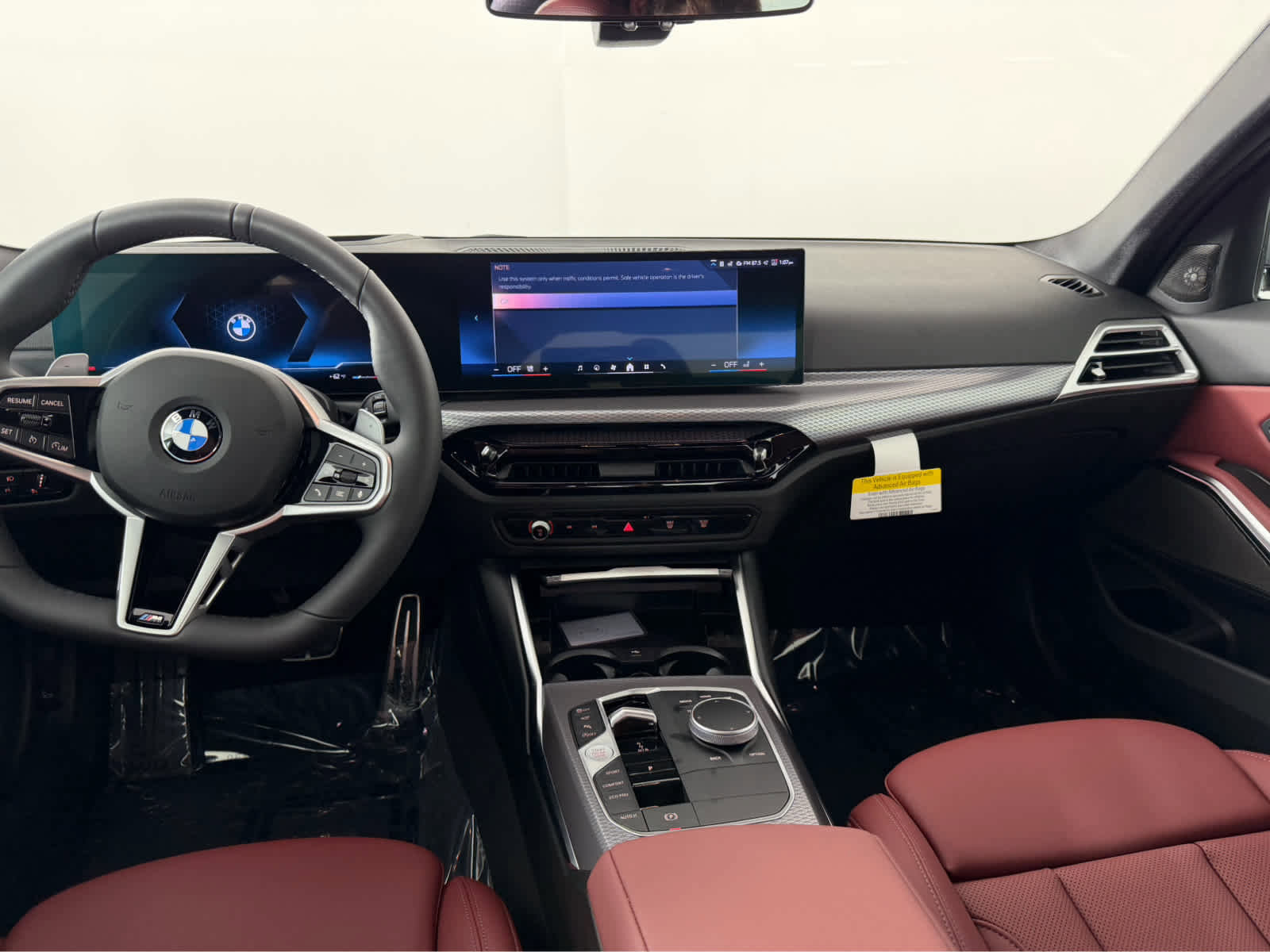 New 2026 BMW 330i xDrive Sedan w/ M Sport Package AWD/4WD image 11