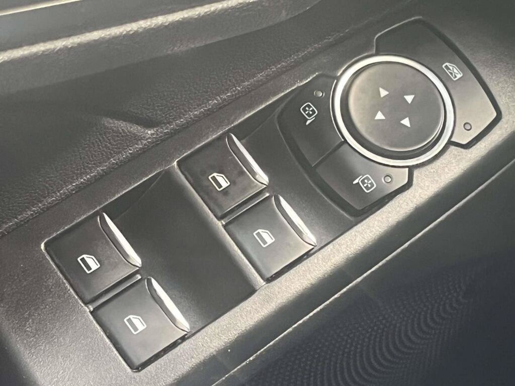Used 2023 Ford Escape Active w/ Tech Pack #2 FWD image 34