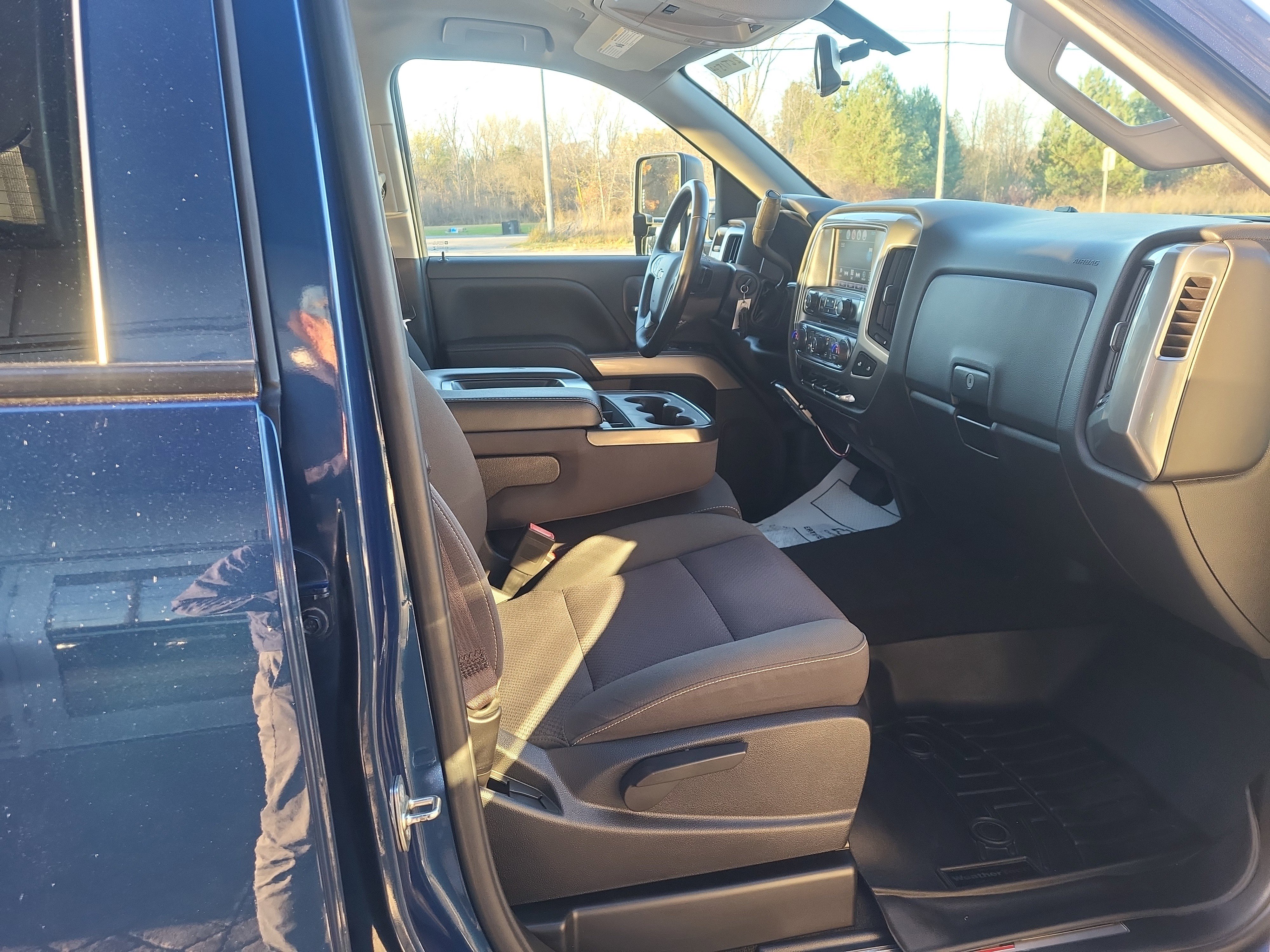 Certified 2017 Chevrolet Silverado 1500 LT w/ All Star Edition image 18