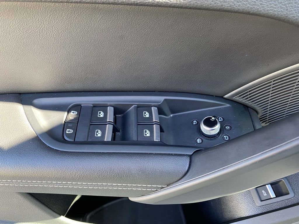 Used 2023 Audi Q5 2.0T Premium Plus image 14